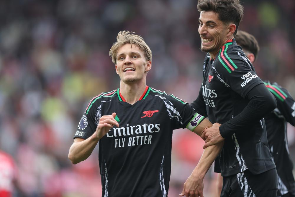 西布朗旧将罗布森-卡努出售饮料公司股份，赚了1500万英镑